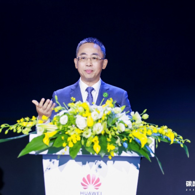 華為UPS電源數字能源侯總：融合數字技術和電力電子技術，邁向數字能源新時代